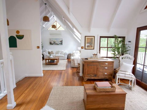 The Tree House - Tourism Hervey Bay 0