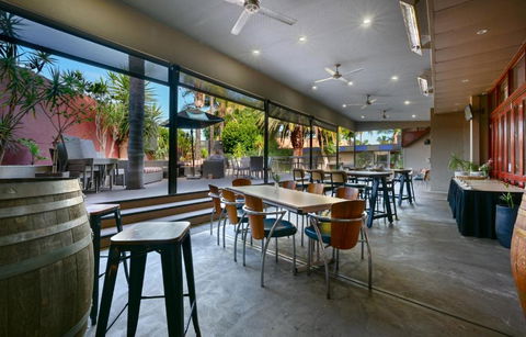 Westland Hotel Motel - Tourism Hervey Bay 3
