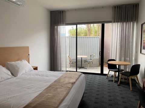 Whittlesea Motel - Tourism Hervey Bay 0
