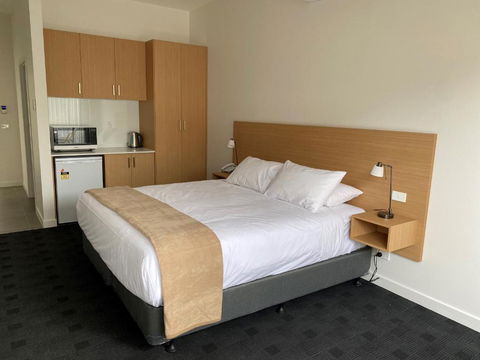 Whittlesea Motel - Tourism Hervey Bay 3