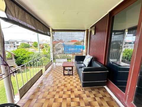 Zen Escape Guest House- Romantic Escape, Cozy Delight, Oasis Suite - Hervey Bay Accommodation 2