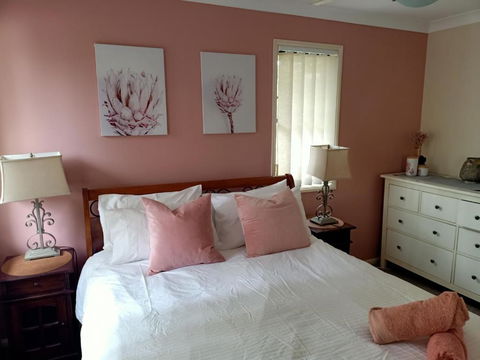 Tingalpa Townhouse Treat - Hervey Bay Accommodation 0