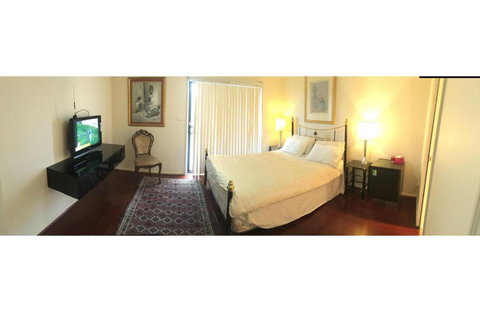 Yerrabi Pond - Tourism Hervey Bay 1