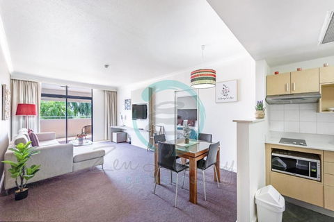 ZEN AT THE ESPLANADE - Spectacular Sunset Retreat - Hervey Bay Accommodation 2