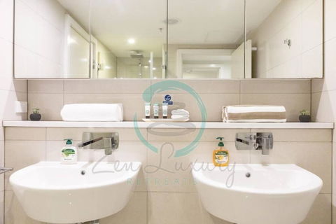 ZEN SUN CITY Cozy 2-BR/2-BA Ocean View Retreat - Hervey Bay Accommodation 2