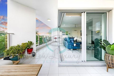 ZEN Tree Blossom: 3-BR Luxury Apt Near Waterfront - Hervey Bay Accommodation 3