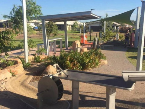 Zenhouse: 4BR Stylish Work/Family Home In Muirhead - Hervey Bay Accommodation 1