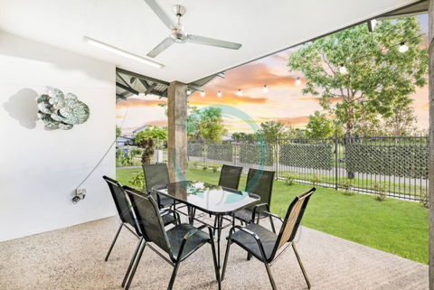 Zenhouse: Stylish Muirhead Home Near Park/Hospital - Tourism Hervey Bay 1
