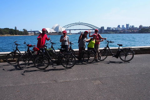 Sydney Harbour Discovery Tour - Hervey Bay Accommodation 5