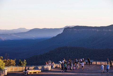 Private Tour: Jenolan Caves & Blue Mountains In A Day - Hervey Bay Accommodation 1