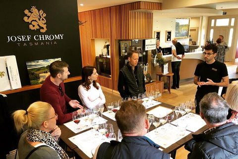 Tamar Valley Wine And Gin Tour With Lunch - Hervey Bay Accommodation 0