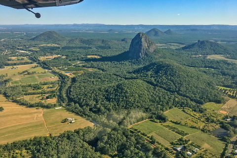 Deluxe Seaplane Tour Noosa To Glasshouse Adventure For 2 With Photobook - Hervey Bay Accommodation 4