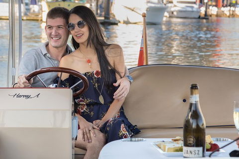 2-Hour Self-Drive Boat Hire On The Yarra River - Tourism Hervey Bay 5