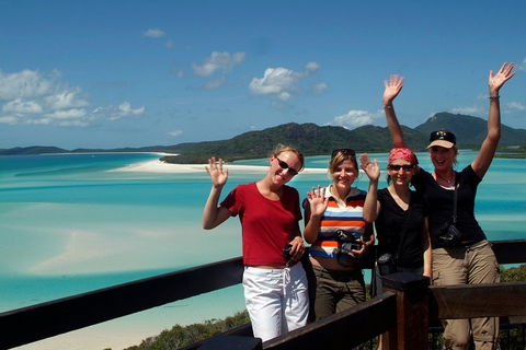 Whitehaven Beach Sailing And Snorkeling Cruise - Tourism Hervey Bay 4
