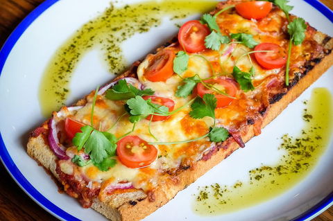 Food Tour Melbourne - St Kilda - Hervey Bay Accommodation 1