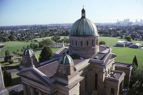 Melbourne City Tour: Lifestyle Of The Rich And Famous - Hervey Bay Accommodation 4