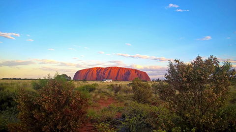 Uluru (Ayers Rock) Sunset Tour - Hervey Bay Accommodation 2