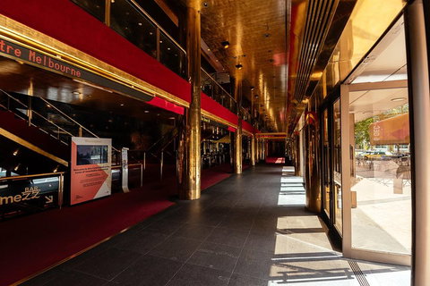 Private City Kickstart Tour: Melbourne - Hervey Bay Accommodation 4