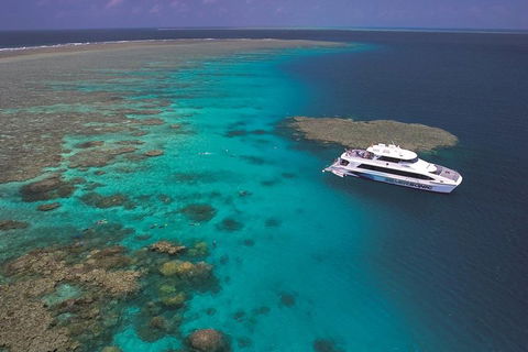 Silversonic Outer Great Barrier Reef Dive And Snorkel Cruise From Port Douglas - Tourism Hervey Bay 1