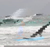 10-Day Surf Adventure from Sydney to Brisbane Including Coffs Harbour Byron Bay and Gold Coast - Hervey Bay Accommodation