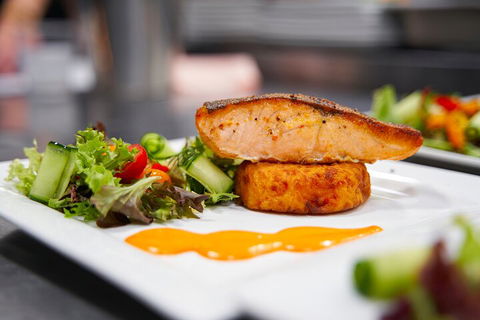 Spirit Of Melbourne Dinner Cruise - Hervey Bay Accommodation 3