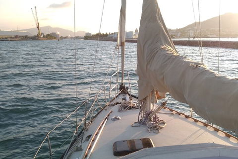 Townsville Small Group Early Morning Sailing Cruise Boat Tour Charter Hire - Hervey Bay Accommodation 1