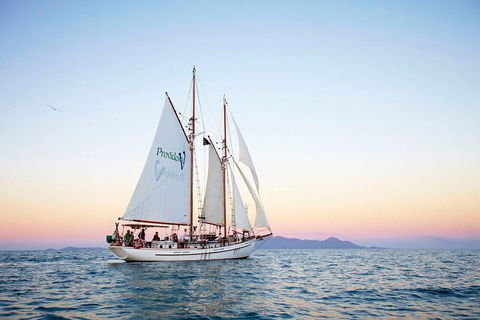 Fly & Sail Package (With Providence) - Tourism Hervey Bay 1