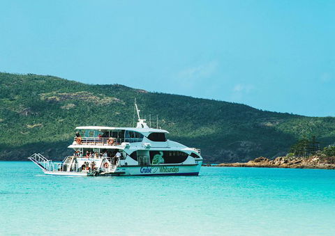 Whitehaven Beach And Hamilton Island Cruise - Tourism Hervey Bay 4