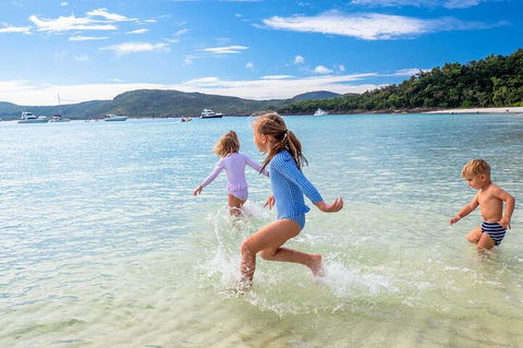 Whitehaven Beach Half-Day Cruises - Hervey Bay Accommodation 0