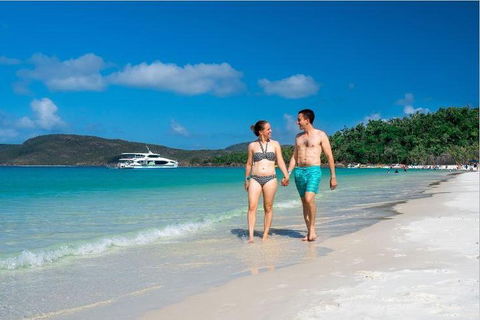 Whitehaven Beach Half-Day Cruises - Hervey Bay Accommodation 3