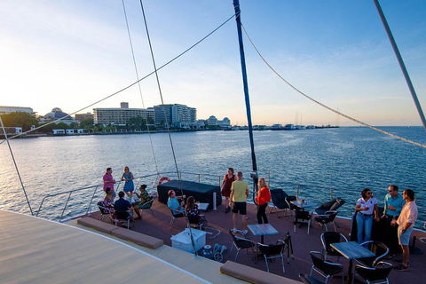 Small-Group Afternoon Cairns City Tour With Harbour Dinner Cruise - Hervey Bay Accommodation 2