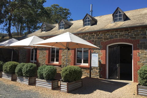 The Intimate Wine Tasting Experiences And Boutique Wines - Hervey Bay Accommodation 4