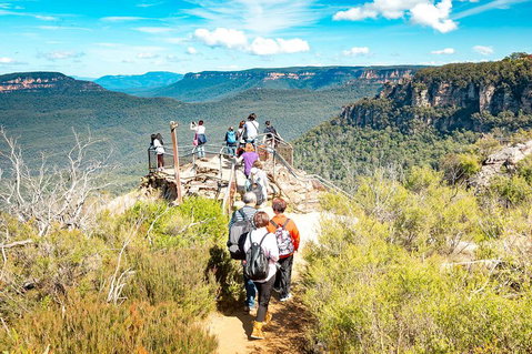 Small-Group Blue Mountains Day Trip From Sydney With Wildlife Park - Hervey Bay Accommodation 1