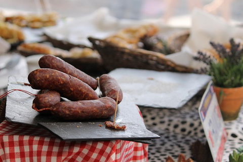 Eumundi Markets And Sunshine Coast Day Trip From Brisbane - Hervey Bay Accommodation 2