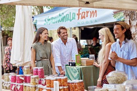 Sunshine Coast Eumundi Markets Return Minibus Transfer - Hervey Bay Accommodation 1