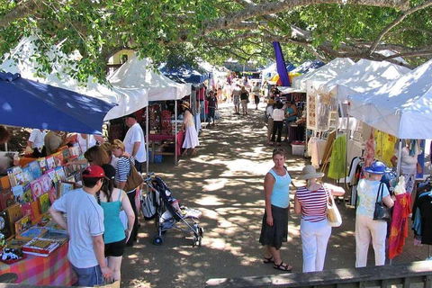 Sunshine Coast Eumundi Markets Return Minibus Transfer - Hervey Bay Accommodation 2