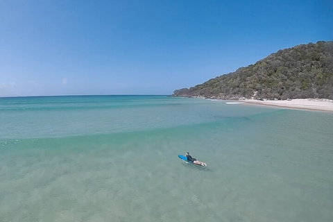 Private Beginners Surf Lessons, Noosa World Surf Reserve - Hervey Bay Accommodation 3