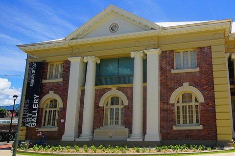 Cairns History Walking Tour - Hervey Bay Accommodation 3