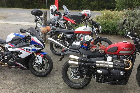 Triumph Street Scrambler 900cc - Hervey Bay Accommodation 4