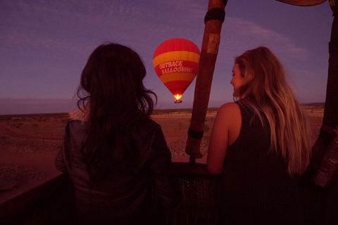 Early Morning Ballooning In Alice Springs - Tourism Hervey Bay 1
