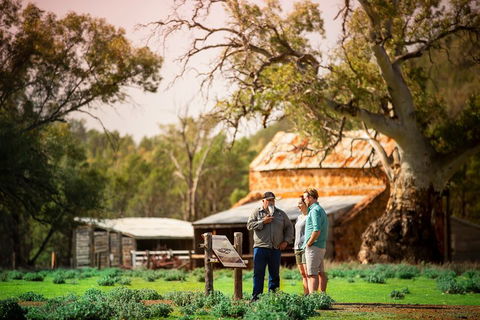 Yura Udnyu - Our Culture, Your Culture (Aboriginal Cultural Walk) - Hervey Bay Accommodation 0